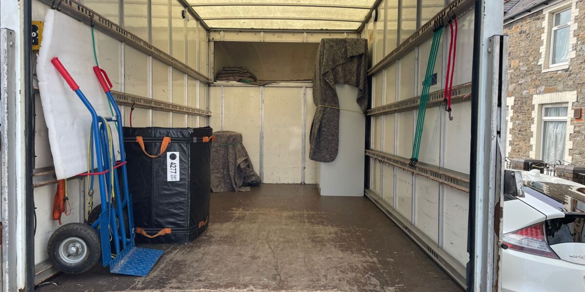 Mrs. Thompson found herself in a desperate situation, our Newport removals